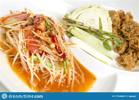 Frying catfish right is a pretty simple procedure, as long as you take these few suggestions to heart. Green Papaya Salad Called `som Tum Thai` Serve With Fresh ...