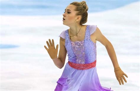 Elena Radionova No Limit To Perfection Golden Skate