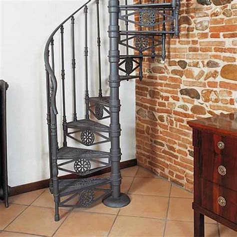 Spiral staircase for your and your guests' inspiration. Modern Interior Design with Spiral Stairs, Contemporary ...