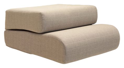 La moda attualmente più in uso è quella della realizzazione di divani in muratura. Accessori, Cuscini per Divano letto, Arredamenti Rustici