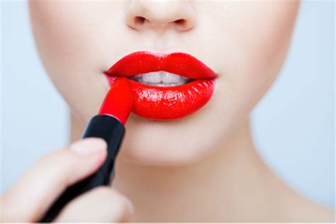 5 Daftar Lipstik Keluaran Artis Indonesia Money Id