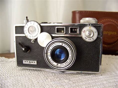 Vintage Argus C3 Brick Camera With 50mm F35 By Cynthiasattic Vintage