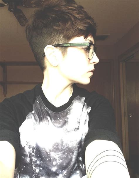 From the classic pixie to shag cut, you can find some great gender neutral hair ideas, here! Pin by Mackie on Short hair reference pics | Androgynous haircut, Short hair styles