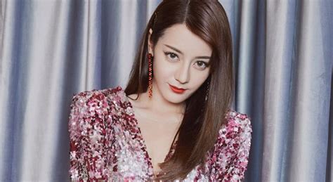 Born june 3, 1992), better known as dilireba. 迪麗熱巴 - 自由電子報iStyle時尚美妝頻道