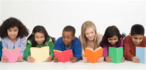 Contains themes or scenes that may not be suitable for very young readers thus is blocked for their protection. Kad te priča zarobi...