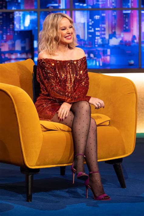 Dazzling Kylie Minogue In Itvs The Jonathan Ross Tv Show In London 2021