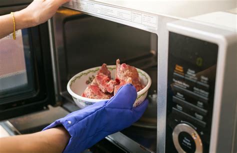 Defrosting chicken at a cool temperature in the refrigerator is the safest method. The Quickest Way to Defrost Meat
