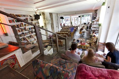 Vom hotel restaurant haus am see, aufgrund des verlängerten lockdowns, den die bundesregierung für die gesamte gastronomie. Haus am see, U-Bahn: Rosenthaler Platz | Haus am see ...