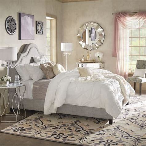 There are so many different types of mattresses available on the market today it can be hard to navigate your options. 53 Different Types Of Beds, Frames, and Styles | The Sleep ...