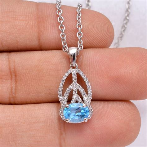 Natural Swiss Blue Topaz 925 Sterling Silver Pendant Necklace Handmade