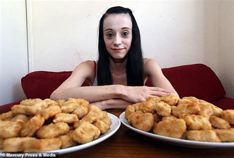 Share the best gifs now >>>. Mother-of-three, 26, eats nothing but Iceland CHICKEN ...