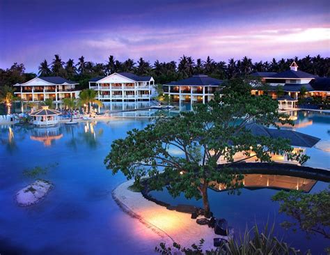 Live On The Edge Of A Sparkling Lagoon At Plantation Bay Resort And Spa