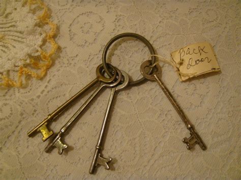 Antique Keys Vintage Skeleton Keys Old Skeleton Keys Collectible