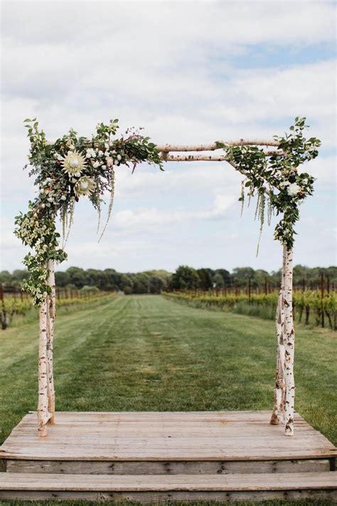 Wedding Arch Ideas 7 Most Beautiful Styles For Your Ceremony Wedding