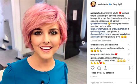 Nadia Toffa In Rosa Nell Ultima Puntata De Le Iene Sono Stata Vittima