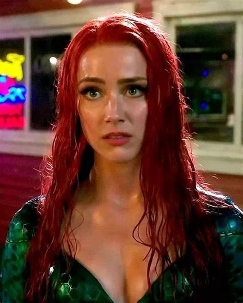 Amber Heard As Meraso Pretty Mera Aquaman Cosplayclass Amberheard