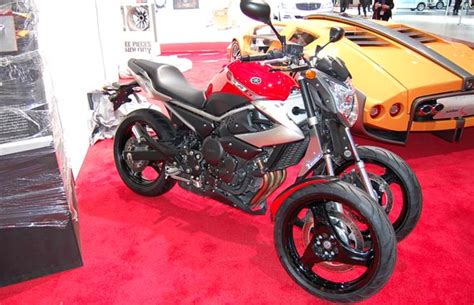 Yamaha's pes2 electric bike is 2wd and the japanese company has a patent for a new 2wd system with an electric motor driving the front wheel. Yamaha XJ6 with Three Wheels? - Motorcycle.com News