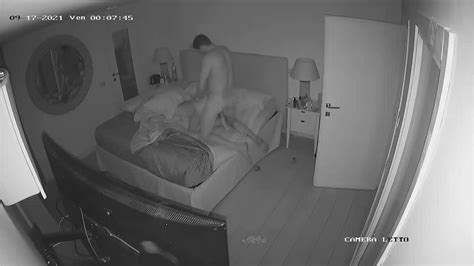 Hidden Camera In Airbnb Filmed Amateur Couple Fucking Cnn Amador