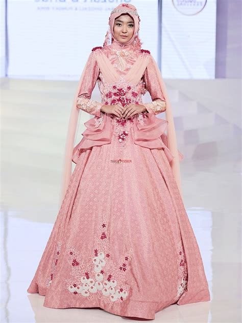 Beli sewa gaun pengantin online berkualitas dengan harga murah terbaru 2021 di tokopedia! 38 Ide Sewa Baju Pengantin Muslimah Murah - Ragam Muslim