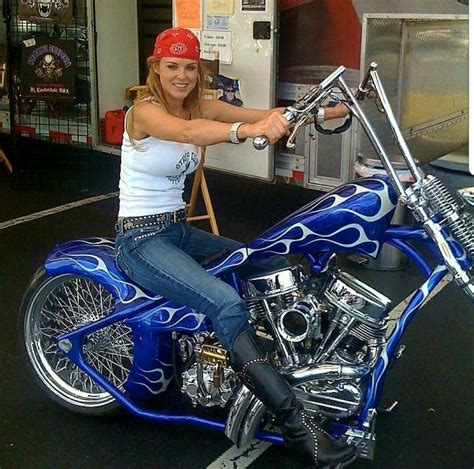 Ride On Peace Kickstand Female Motorcycle Riders Motorbike Girl Chopper Motorcycle Harley