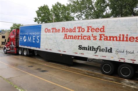 Sep 25, 2021 · ¯ paul h. Smithfield Foods Donates More Than 40,000 Pounds of Protein