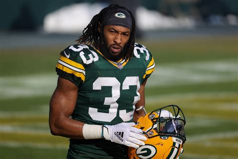 Aaron Jones Could Force The Packers Into Doing Something They Havent