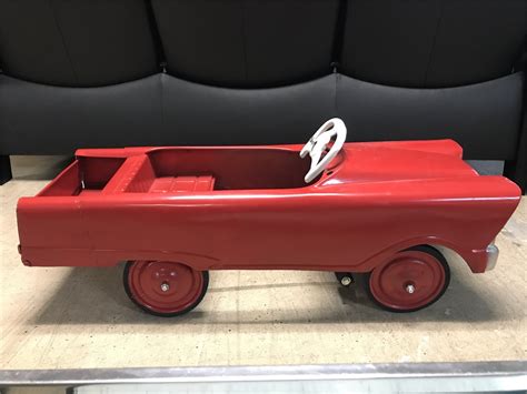 Please remember to always pay with a personal check, cashier's check or money order, and never send cash. Auction Exchange USA - Vintage Metal Pedal Car