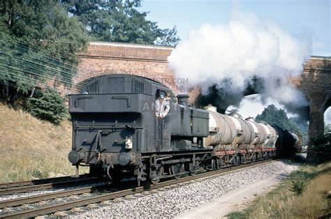 View Photos Of Wr 9400 Class 0 6 0pt Steam Locos