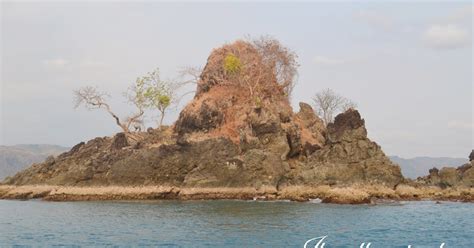 Pulau Kunti Ciletuh Geopark Sukabumi