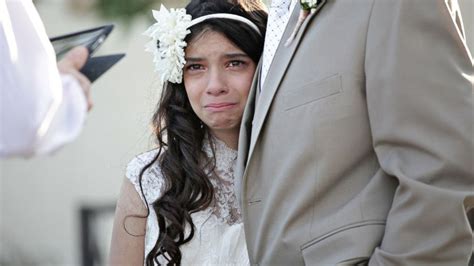Dying Dad Walks 11 Year Old Daughter Down Aisle In Heartbreaking
