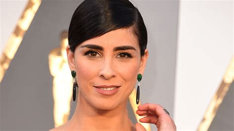 Sarah Silverman Wallpapers Images Photos Pictures Backgrounds