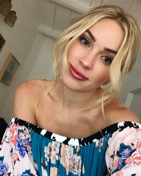 Cassie Randolph The Bachelor Reality Tv World