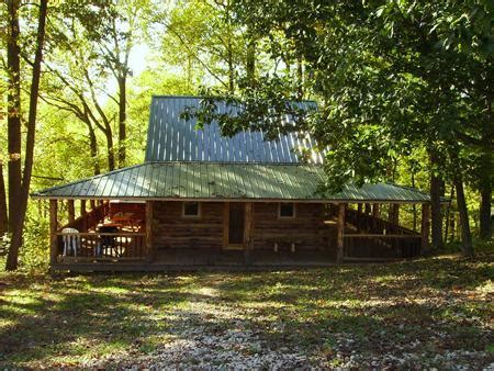 Covered porch that gives you plenty of space to enjoy the outdoors. Diamond Lake Cabins are simply an awesome place to get ...