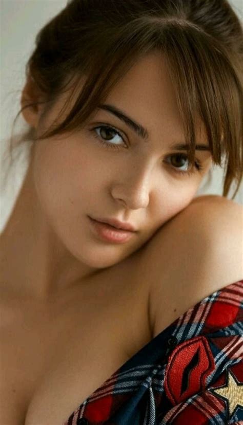Pin By Jose Gutierrez On Rosto Angelical Brunette Beauty Beautiful Girl Face Beautiful Eyes