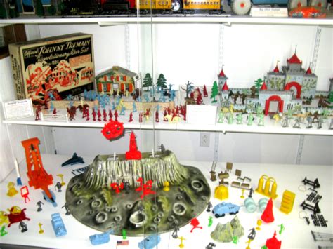 Meet The Marx Toy Museum