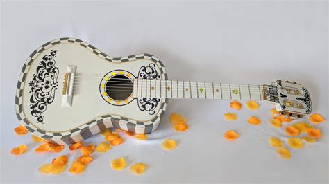 Guitar From Coco Full Build Video Blueprint And Decals Rpf Costume