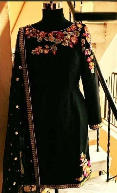 Pin By Chuhar Harjit Sanghera On Punjabi Suit Embroidery Fashion