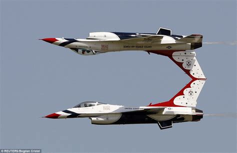 Thunderbirds Are Go Us Air Force Squadron Complete Daring Display In