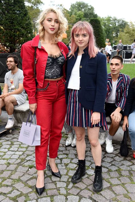 Ss Maisie Maisie Wilen Condividere Runway360 Exchrisnge