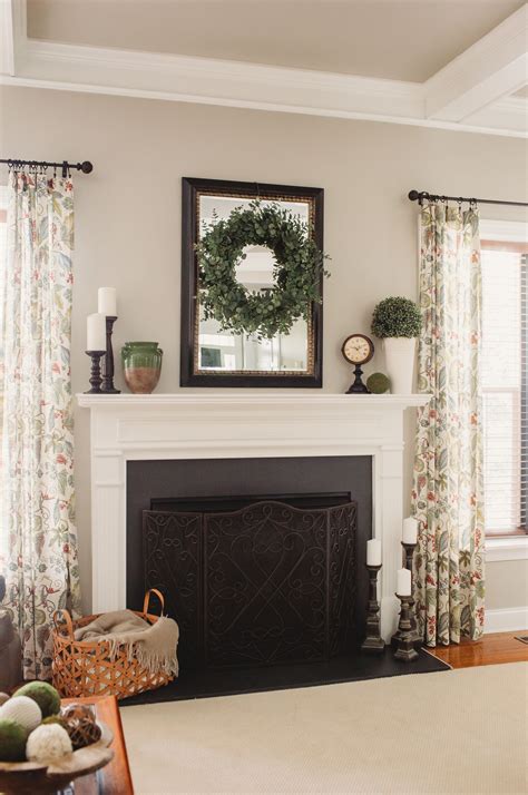 Fireplace Mantel Ideas And Decorating Tips