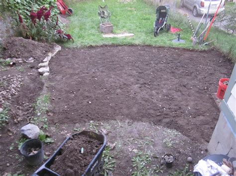 1 cubic yard of mulch (woodchip) weighs about 674 pounds or 0.34 us tons. Pea Gravel Cost Per Cubic Yard | # Home Improvement