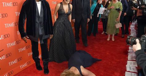 Funny Celebrity Moments Pranksters On The Red Carpet
