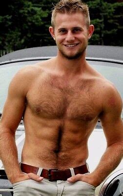 SHIRTLESS MALE MUSCULAR Handsome Dude Hairy Chest Abs Beard Guy PHOTO