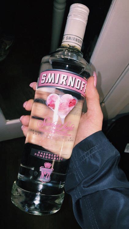 20 Ideas For Party Tumblr Night Alcohol Botella De Vodka Botellas