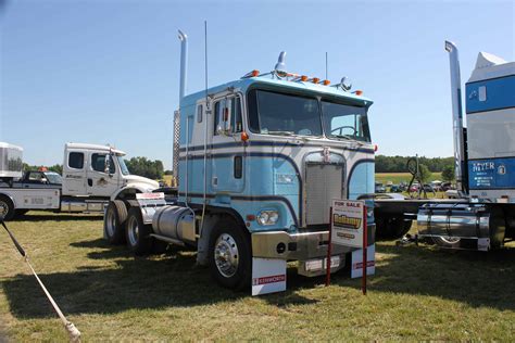 Classic Cabover Truck Kenworth Trucks Big Trucks Big Rig Trucks Porn