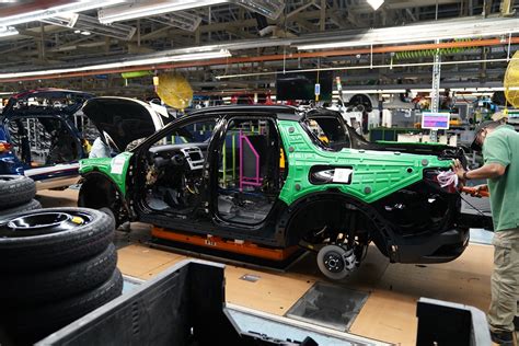 2022 Hyundai Santa Cruz Pickup Enters Production In Alabama Autoevolution