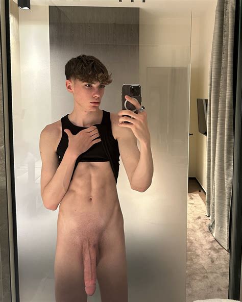 James Born On Twitter Rt Maxence Hots Rt If U Want This My Onlyfans For Days