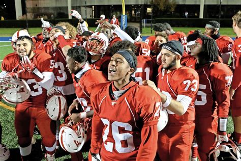 Freeport High School Red Devils Roll To Repeat Title Herald Community