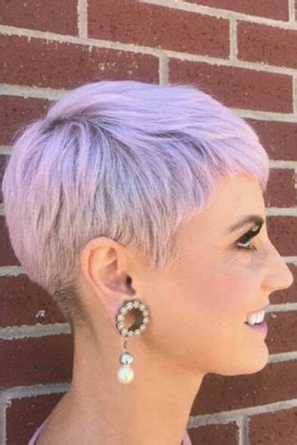 On the other hand, short wavy hairstyles look. 2019 Short Sassy Haircuts for Women - Hairstyles 2u