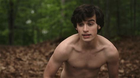 OMG He S Naked Joey Bragg In Father Of The Year OMG BLOG